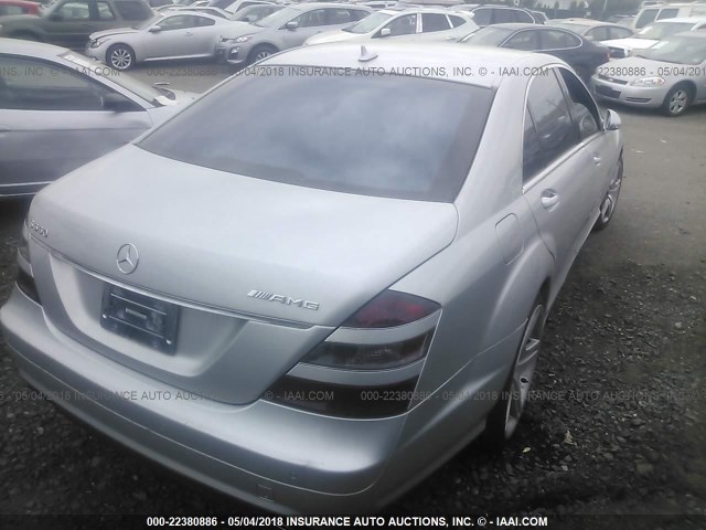 WDDNG86X58A178339 - 2008 MERCEDES-BENZ S 550 4MATIC SILVER photo 4