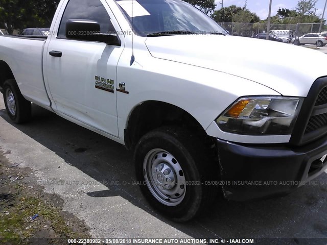 3C6LR5AL8DG566909 - 2013 RAM 2500 ST WHITE photo 6