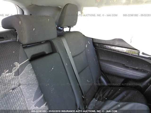 5XYKT4A1XBG127253 - 2011 KIA SORENTO LX GRAY photo 8