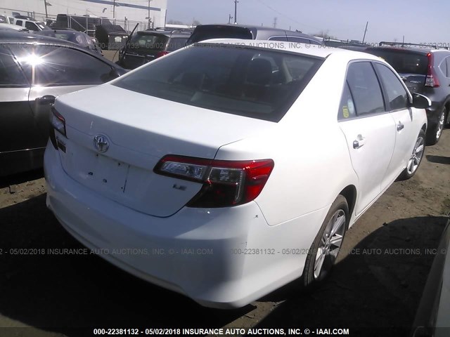 4T4BF1FK7CR195390 - 2012 TOYOTA CAMRY SE/LE/XLE WHITE photo 4