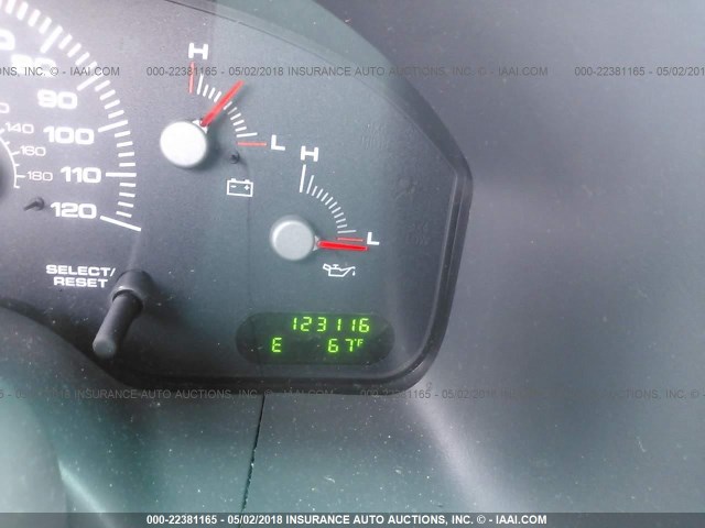 1FMRU15W24LA23486 - 2004 FORD EXPEDITION XLT ლურჯი ფოტო 7