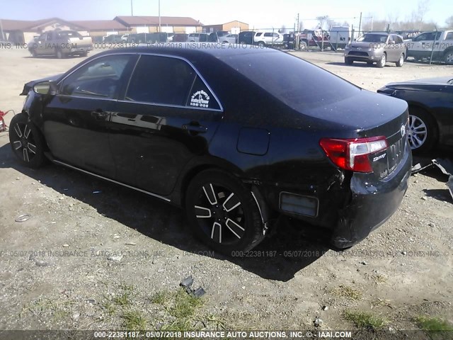 4T1BF1FK0CU159843 - 2012 TOYOTA CAMRY SE/LE/XLE შავი ფოტო 3