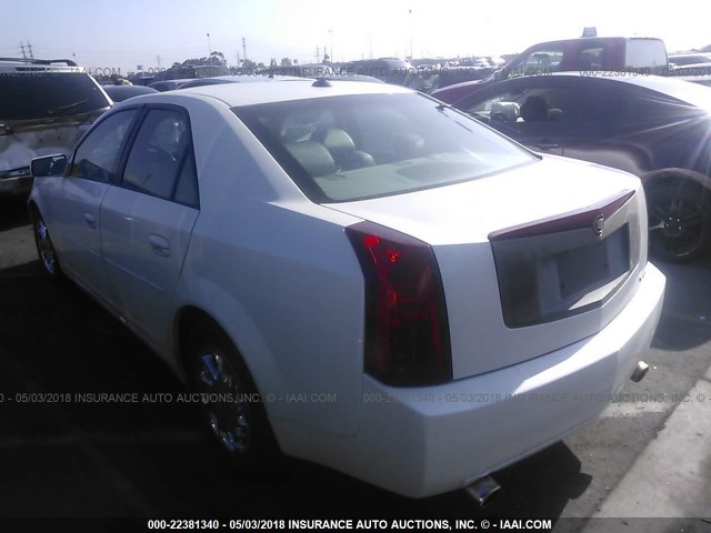 1G6DM577X40122136 - 2004 CADILLAC CTS WHITE photo 3