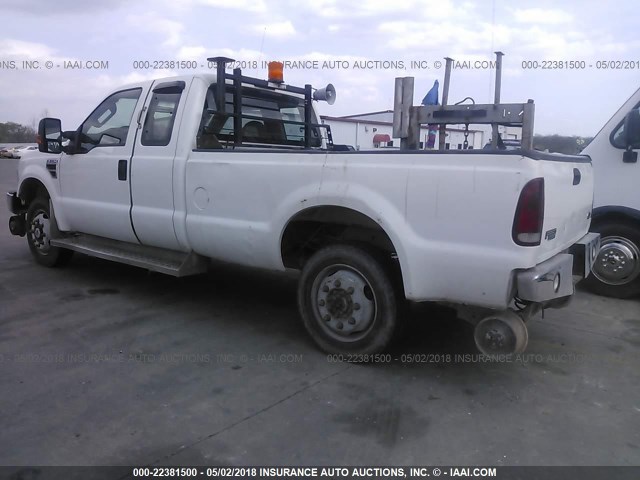 1FTWX31R38EB26887 - 2008 FORD F350 SRW SUPER DUTY WHITE photo 3