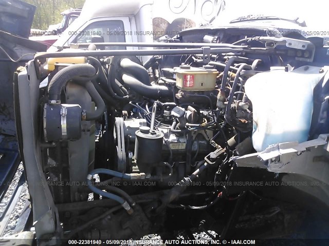 1FDNF60J1RVA05218 - 1994 FORD F600 WHITE photo 9