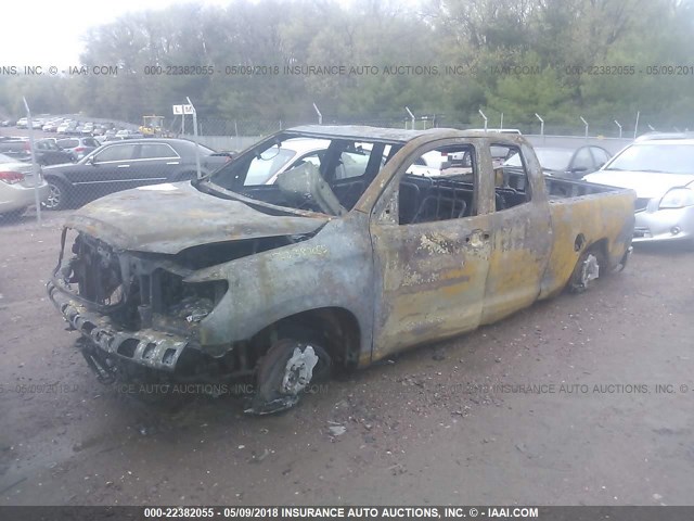 5TFUW5F19CX253083 - 2012 TOYOTA TUNDRA DOUBLE CAB SR5 GRAY photo 2