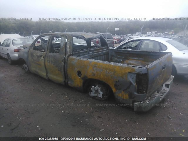 5TFUW5F19CX253083 - 2012 TOYOTA TUNDRA DOUBLE CAB SR5 GRAY photo 3