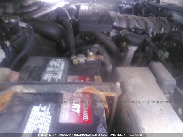 5TDZT34A94S218802 - 2004 TOYOTA SEQUOIA SR5 白色 照片 10