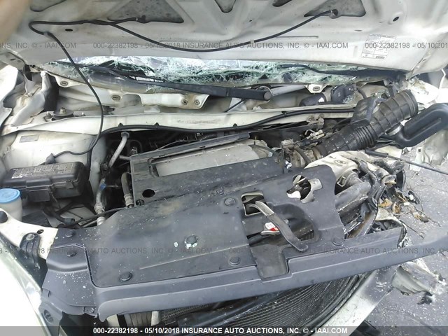 2HKYF18494H542589 - 2004 HONDA PILOT EX WHITE photo 10