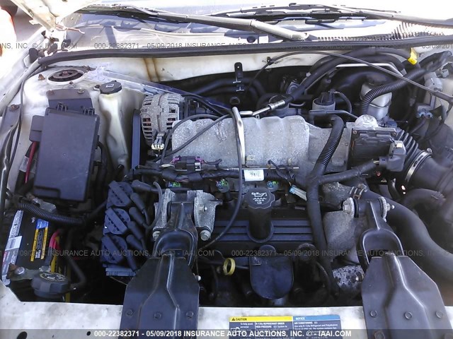 2G2WP552181142794 - 2008 PONTIAC GRAND PRIX თეთრი ფოტო 10