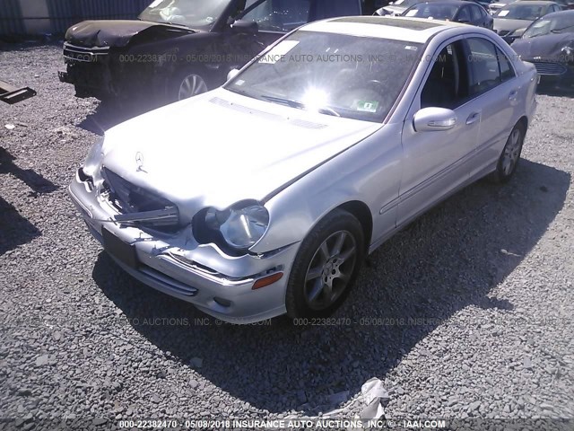 WDBRF87H77F852528 - 2007 MERCEDES-BENZ C 350 4MATIC SILVER photo 2