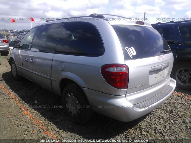 2C4GP443X2R639596 - 2002 CHRYSLER TOWN & COUNTRY LX SILVER photo 3