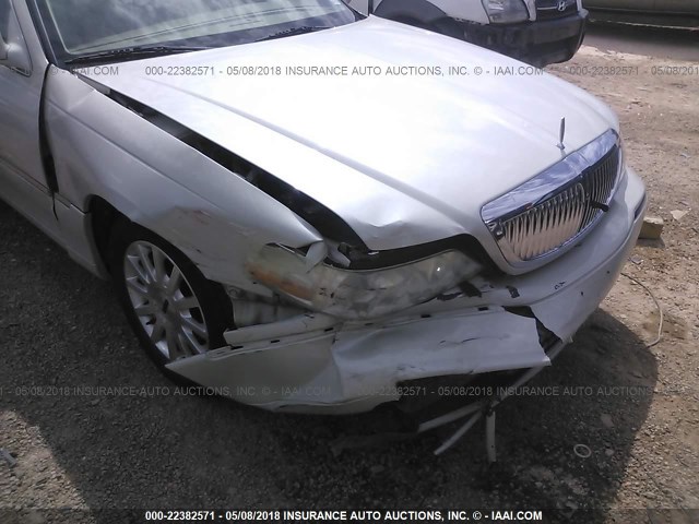 1LNHM81W56Y650571 - 2006 LINCOLN TOWN CAR SIGNATURE WHITE photo 6