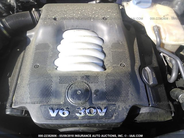 WVWWH63B43E022643 - 2003 VOLKSWAGEN PASSAT GLX 蓝色 照片 10