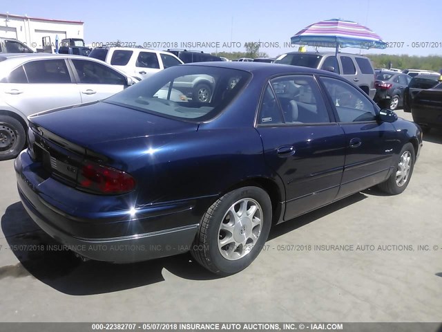 2G4WF5213W1546408 - 1998 BUICK REGAL GS BLUE photo 4