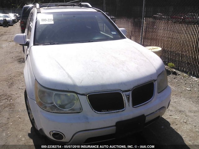 2CKDL63F566063874 - 2006 PONTIAC TORRENT WHITE photo 6