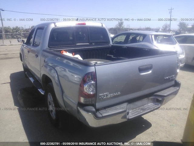 5TFJX4GN8FX049228 - 2015 TOYOTA TACOMA DOUBLE CAB PRERUNNER SILVER photo 3