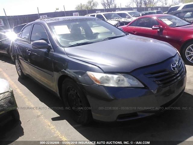 4T1BE46K79U393488 - 2009 TOYOTA CAMRY SE/LE/XLE GRAY photo 1