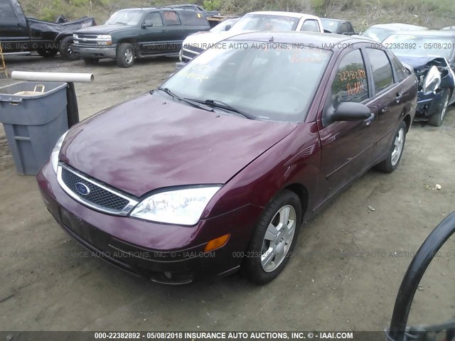 1FAHP34N97W145928 - 2007 FORD FOCUS ZX4/S/SE/SES 栗色 照片 2