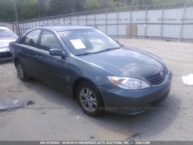 4T1BF32K04U068686 - 2004 TOYOTA CAMRY LE/XLE/SE GREEN photo 1