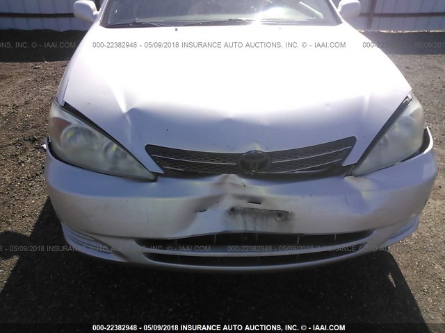 4T1BE32K93U686333 - 2003 TOYOTA CAMRY LE/XLE/SE ვერცხლისფერი ფოტო 6