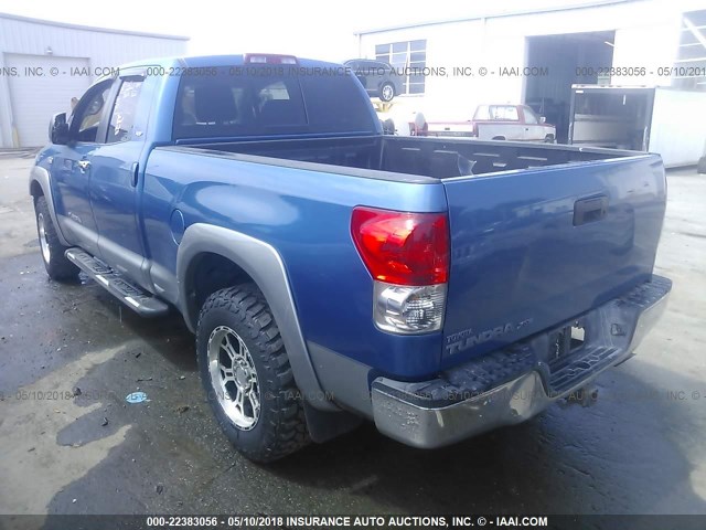 5TBRV54128S474056 - 2008 TOYOTA TUNDRA DOUBLE CAB/DOUBLE CAB SR5 BLUE photo 3