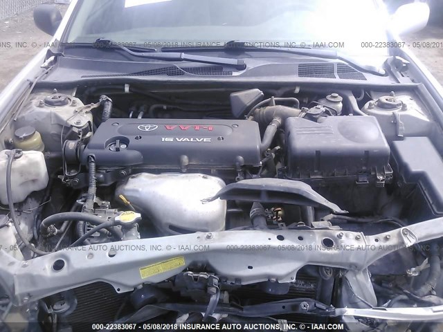 4T1BE32K63U145031 - 2003 TOYOTA CAMRY LE/XLE/SE თაფლისფერი ფოტო 10