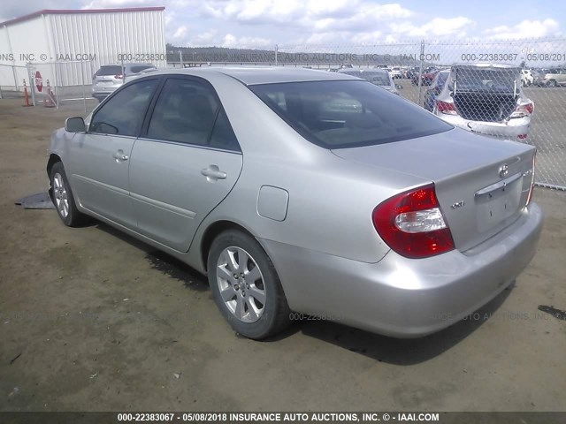 4T1BE32K63U145031 - 2003 TOYOTA CAMRY LE/XLE/SE თაფლისფერი ფოტო 3