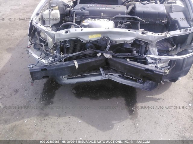 4T1BE32K63U145031 - 2003 TOYOTA CAMRY LE/XLE/SE თაფლისფერი ფოტო 6