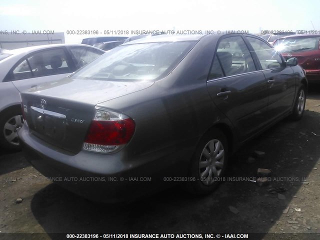 4T1BE32K85U532747 - 2005 TOYOTA CAMRY LE/XLE/SE 灰色 照片 4