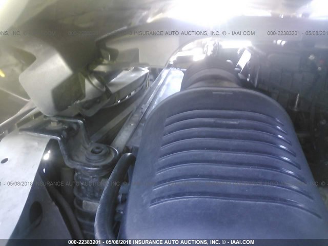 5LMFU27555LJ21634 - 2005 LINCOLN NAVIGATOR 白色 照片 10