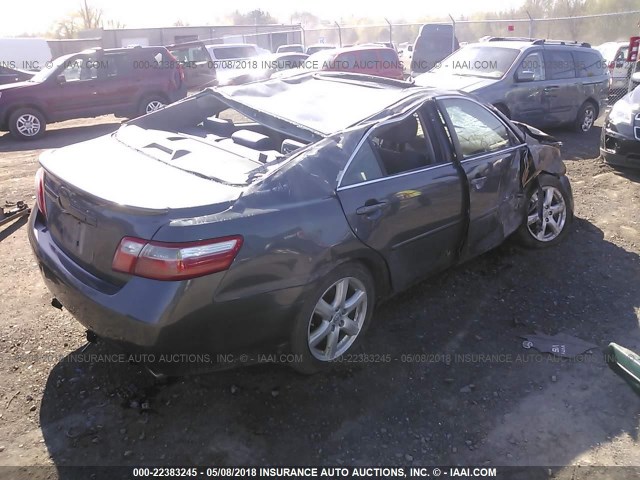 4T1BE46K47U644545 - 2007 TOYOTA CAMRY NEW GENERAT CE/LE/XLE/SE GRAY photo 4