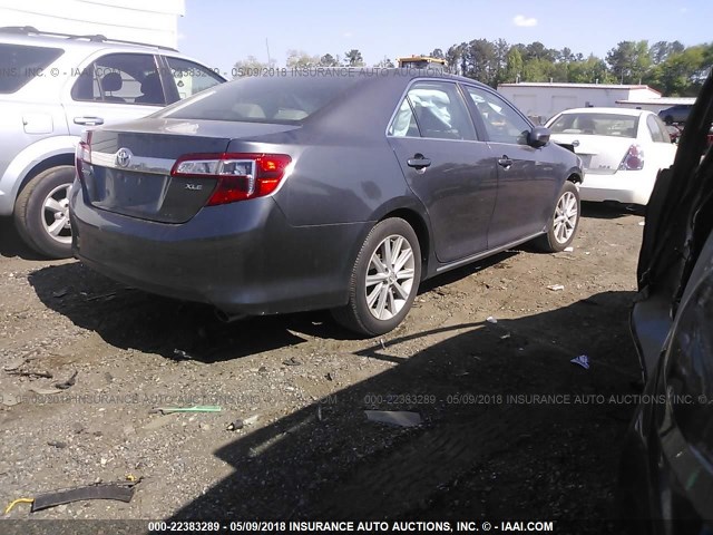 4T4BF1FK3ER342842 - 2014 TOYOTA CAMRY L/SE/LE/XLE 灰色 照片 4