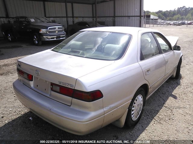 4T1BG22K7XU890137 - 1999 TOYOTA CAMRY CE/LE/XLE 米色 照片 4