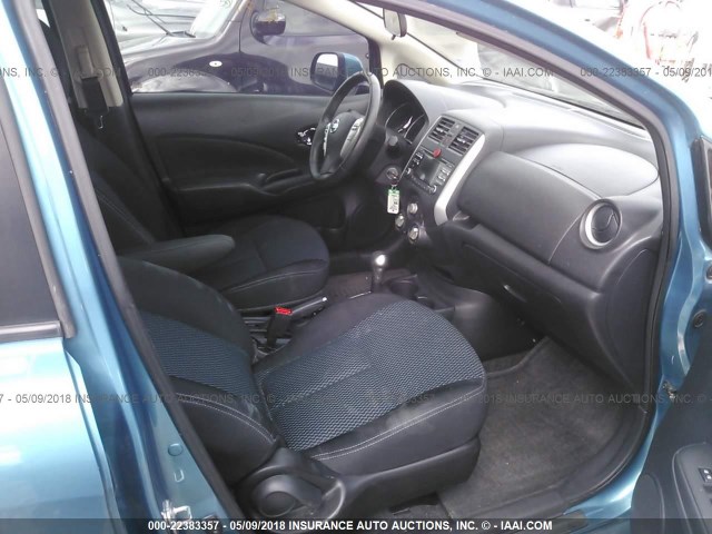 3N1CE2CP3EL357091 - 2014 NISSAN VERSA NOTE S/S PLUS/SV/SL TEAL photo 5