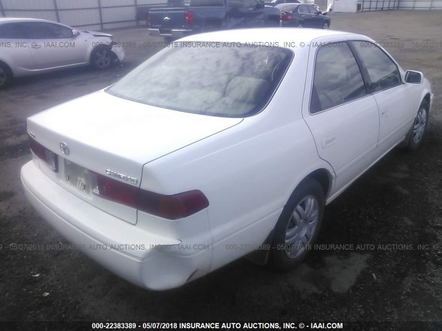 JT2BG22K7Y0422978 - 2000 TOYOTA CAMRY CE/LE/XLE 白色 照片 4