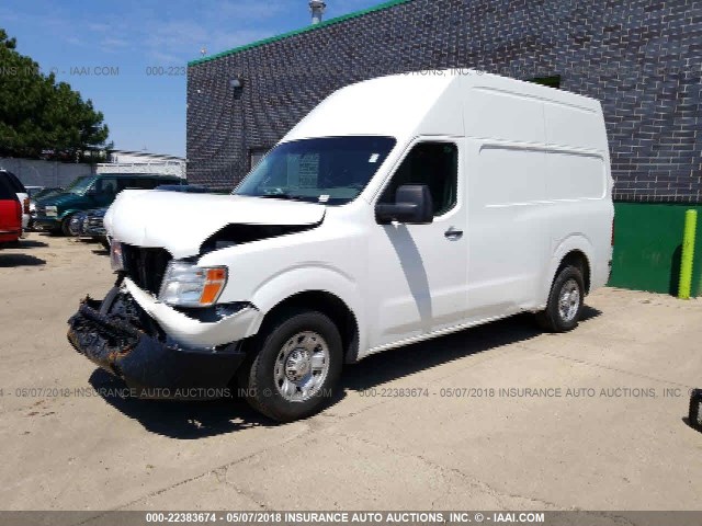 1N6AF0LX2DN107911 - 2013 NISSAN NV 2500/3500 WHITE photo 2