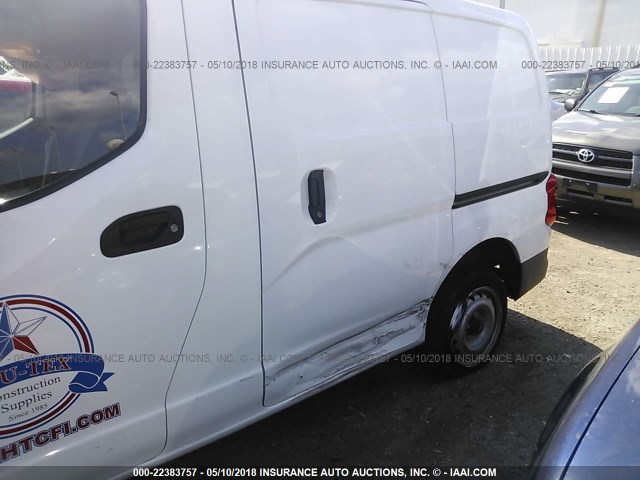 3N63M0YNXFK692235 - 2015 CHEVROLET CITY EXPRESS LS WHITE photo 6