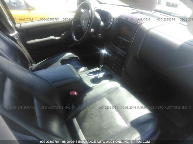 1FMEU75877UA42231 - 2007 FORD EXPLORER LIMITED 金色 照片 5