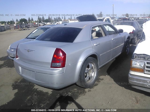 2C3KA53G16H497743 - 2006 CHRYSLER 300 TOURING TAN photo 4