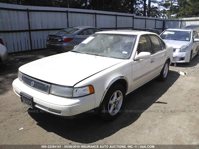 JN1HJ01F2RT239910 - 1994 NISSAN MAXIMA GXE WHITE photo 2