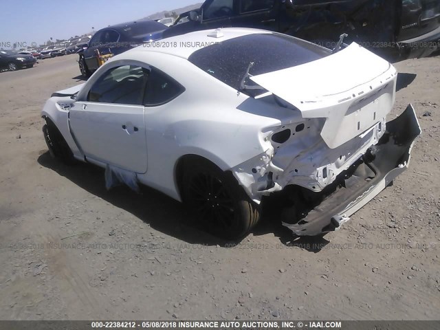 JF1ZNAA14E8707154 - 2014 TOYOTA SCION FR-S თეთრი ფოტო 3