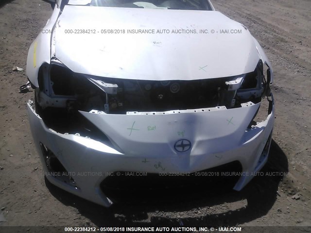 JF1ZNAA14E8707154 - 2014 TOYOTA SCION FR-S თეთრი ფოტო 6