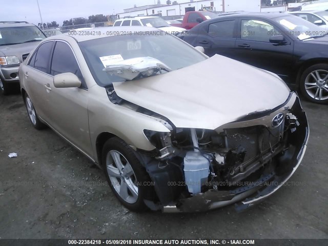 4T4BF3EK4AR058773 - 2010 TOYOTA CAMRY SE/LE/XLE GOLD photo 1