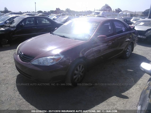 4T1BF30K12U005922 - 2002 TOYOTA CAMRY LE/XLE/SE 勃艮第红 照片 2