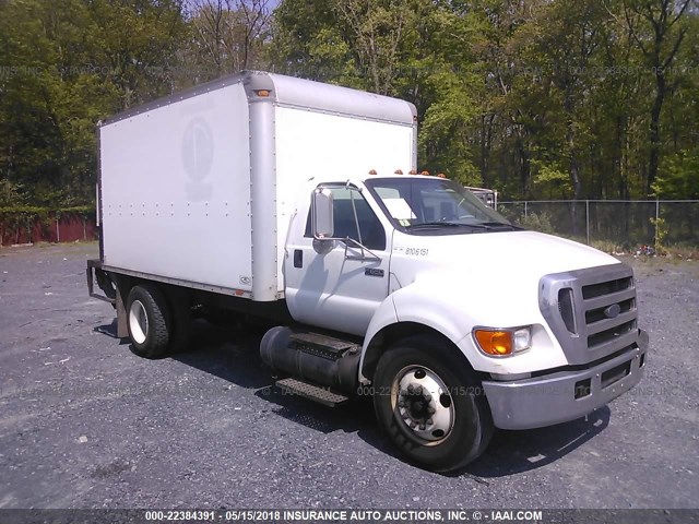 3FRNF65NX5V201398 - 2005 FORD F650 SUPER DUTY WHITE photo 1