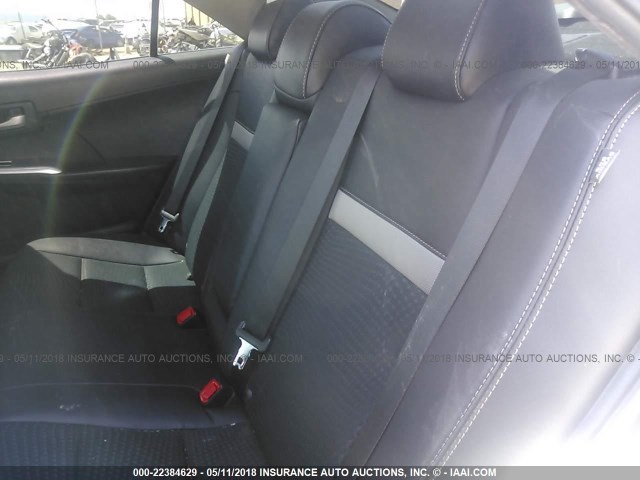 4T1BF1FK8EU395692 - 2014 TOYOTA CAMRY L/SE/LE/XLE 深蓝色 照片 8