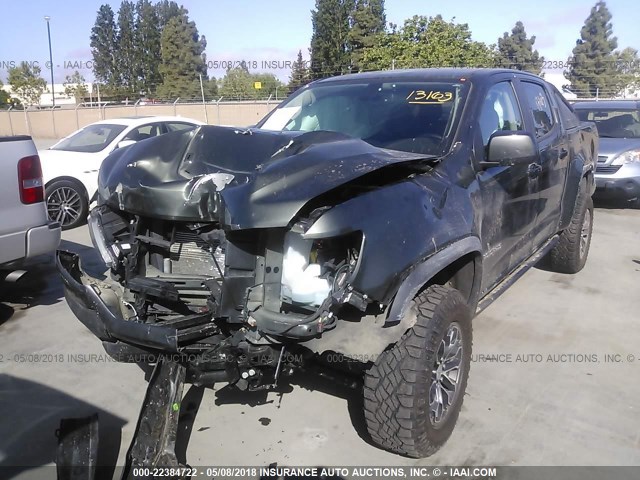 1GCGTEENXH1329219 - 2017 CHEVROLET COLORADO ZR2 GRAY photo 2