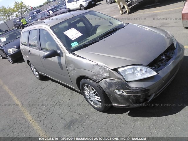 1FAFP36N05W201577 - 2005 FORD FOCUS ZXW GOLD photo 1