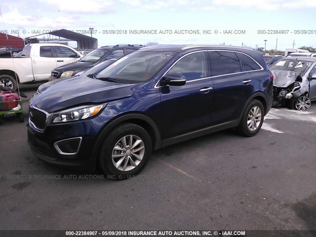 5XYPG4A31GG127385 - 2016 KIA SORENTO LX/L BLUE photo 2